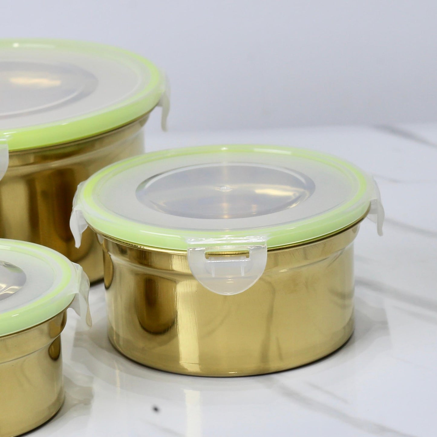 Golden Stainless Steel Food Storage Bowl Set with Airtight Lids - 4 Piece Set (10/13/15/18 CM)