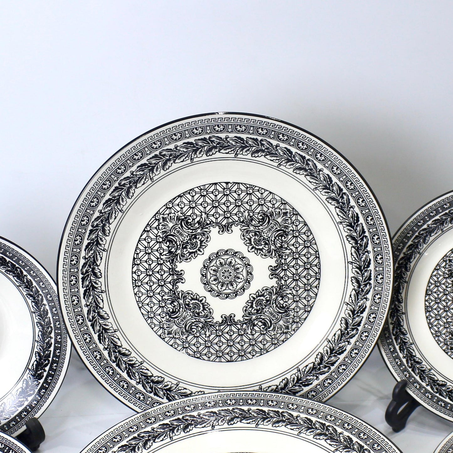 Elegant 18-Piece Black and White Porcelain Plates Set