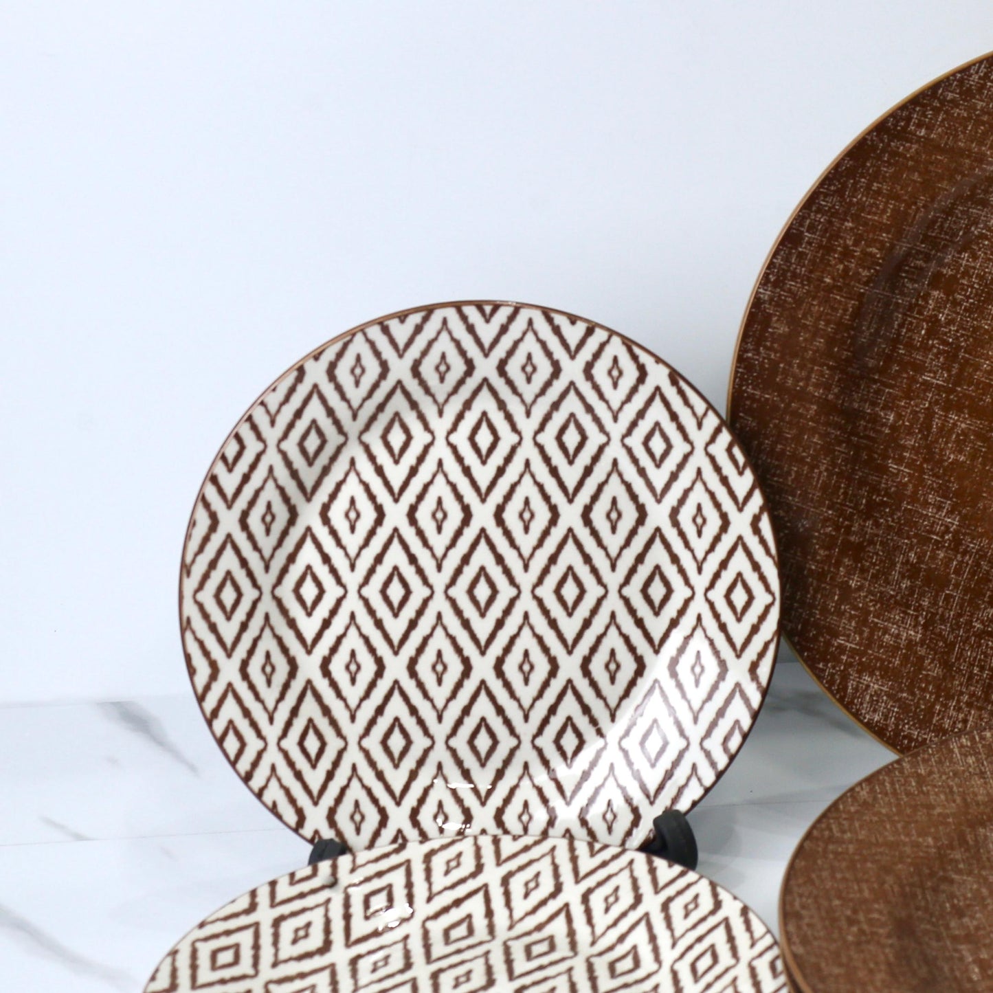 18-Piece Brown and White Ceramic Plates Set