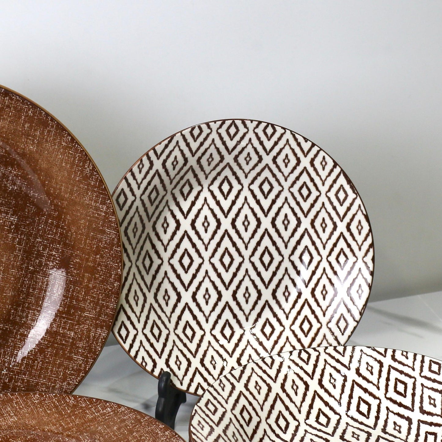 18-Piece Brown and White Ceramic Plates Set