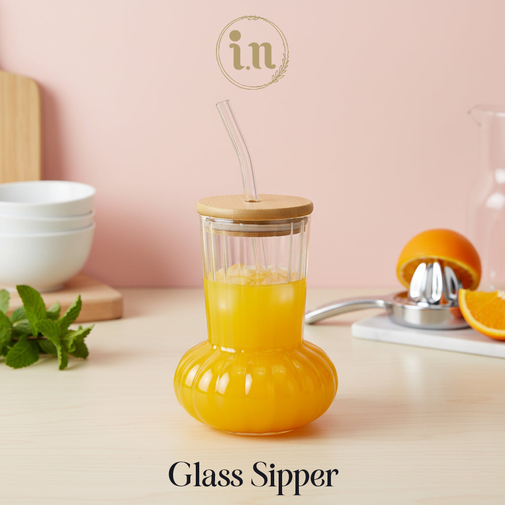 Curved Glass Sipper with Wooden Lid & Glass Straw