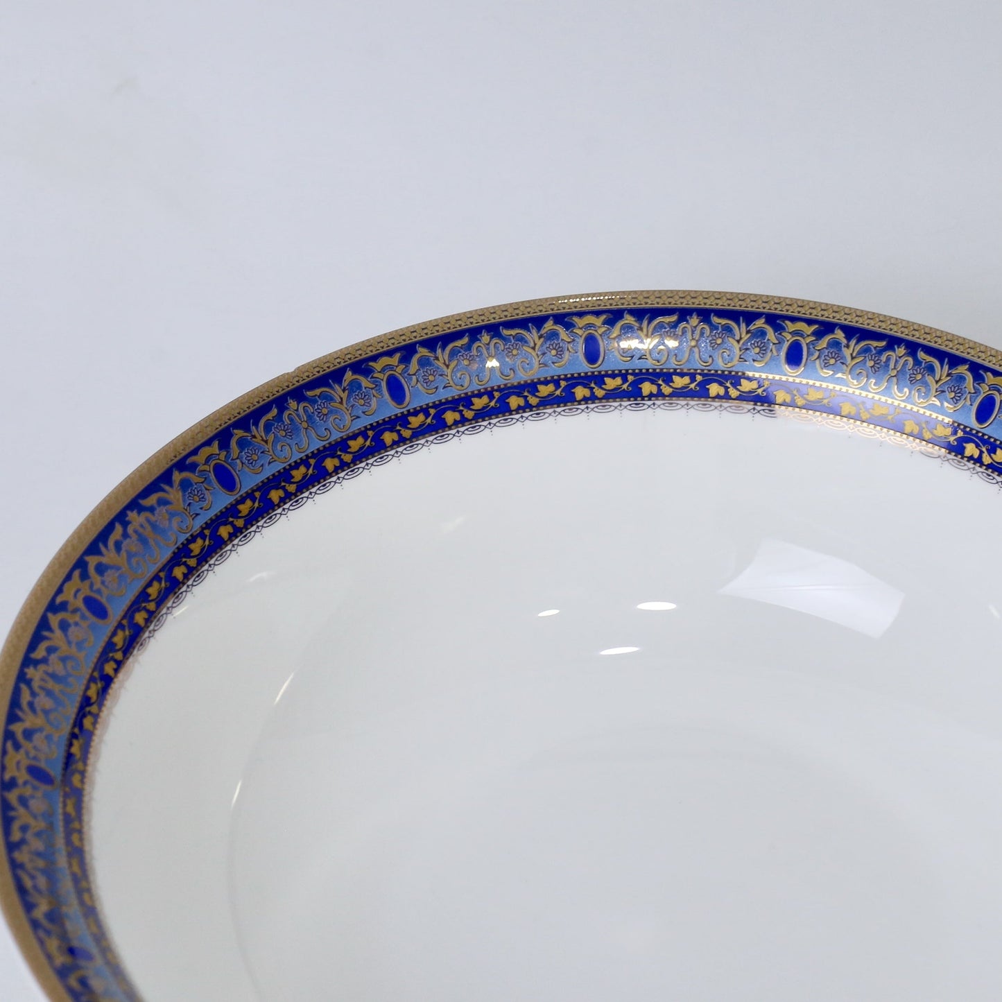 Porcelain Bone China Serving Bowl – 9 Inch | Elegant Dinnerware