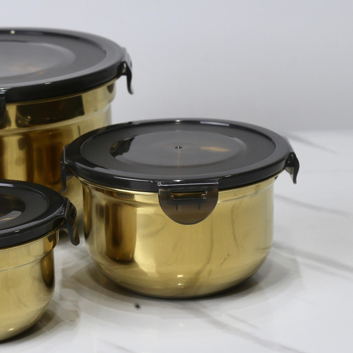 Premium Stainless Steel Food Storage Bowl Set with Airtight Lids - 4 Piece Set (10/13/15/18 CM)