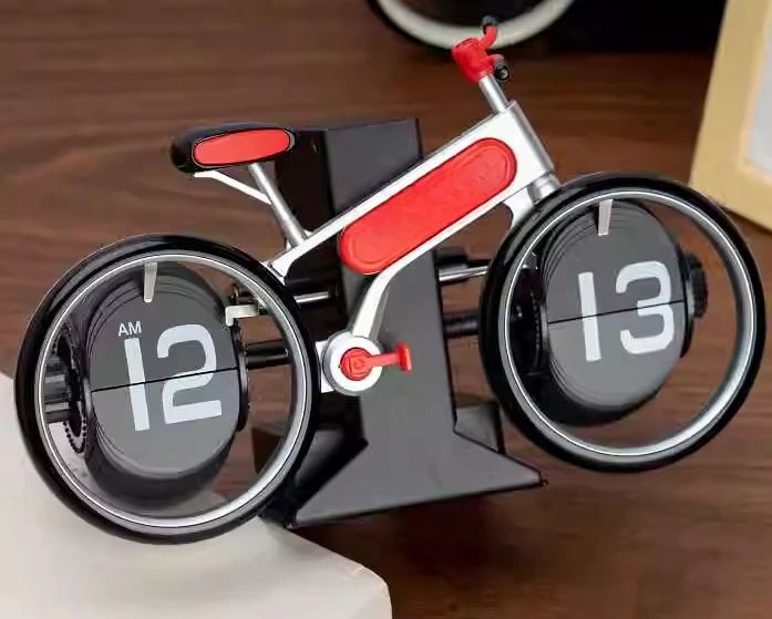 Vintage Motorcycle Flip Clock | Creative Desk & Table Clock with Auto Flip Numbers