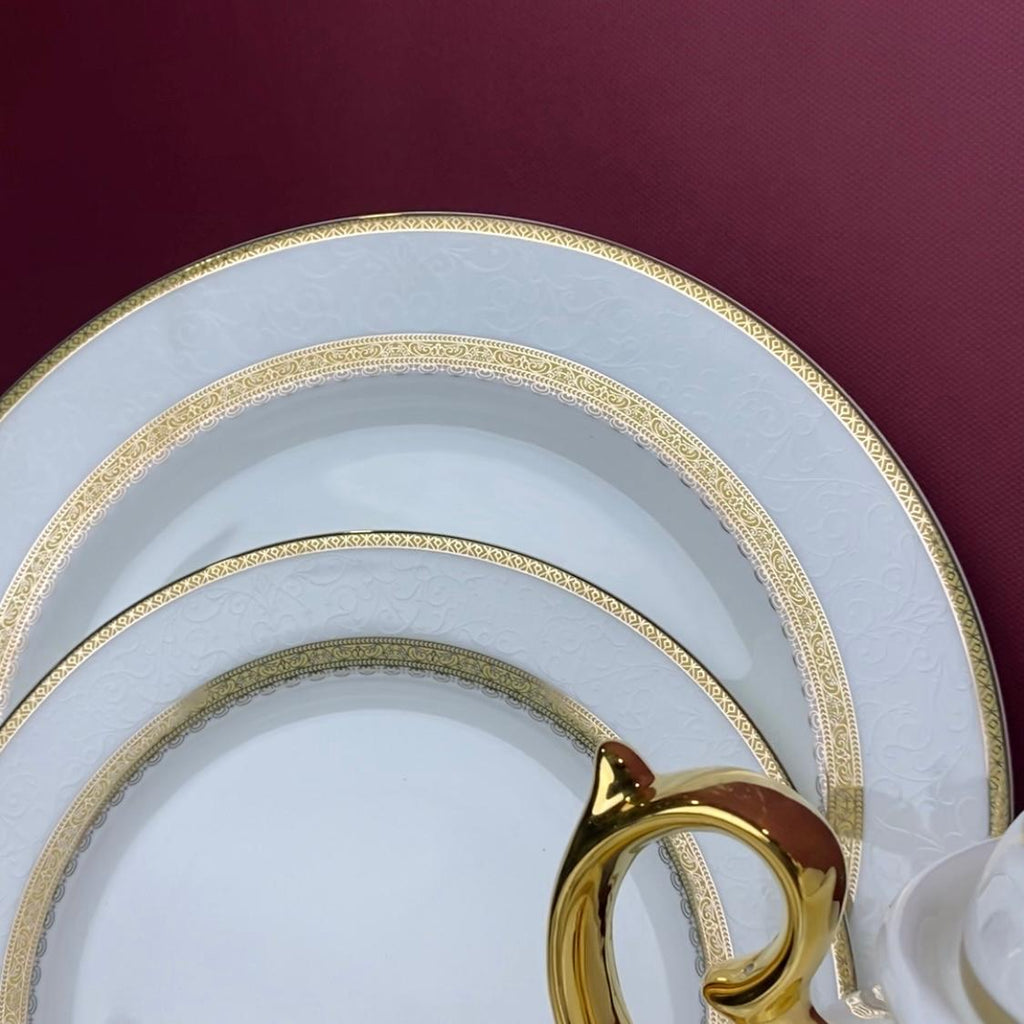 Luxurious 61-Piece White & Gold Bone China Dinner Set – Elegant Fine Tableware