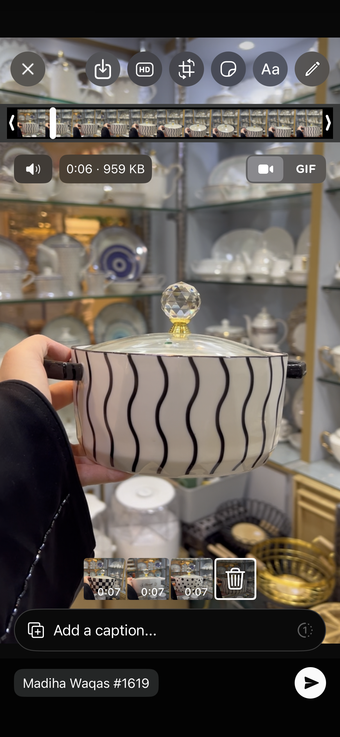 Ceramic serving bowl with lid-1200ml