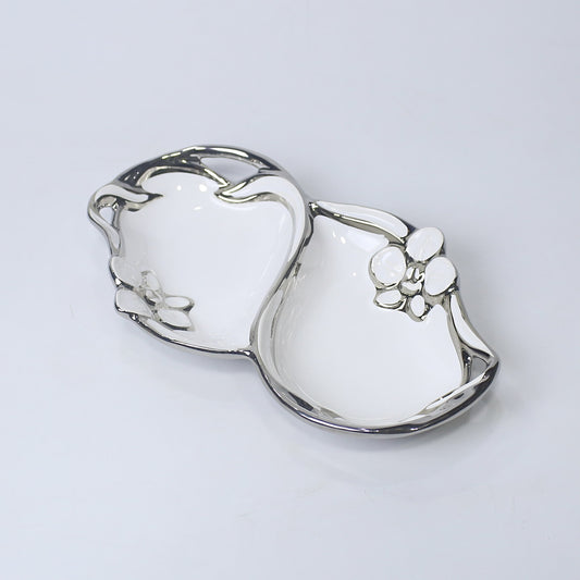 Elegant Dual-Compartment Ceramic Platter – Silver & Golden | Imperial Nest