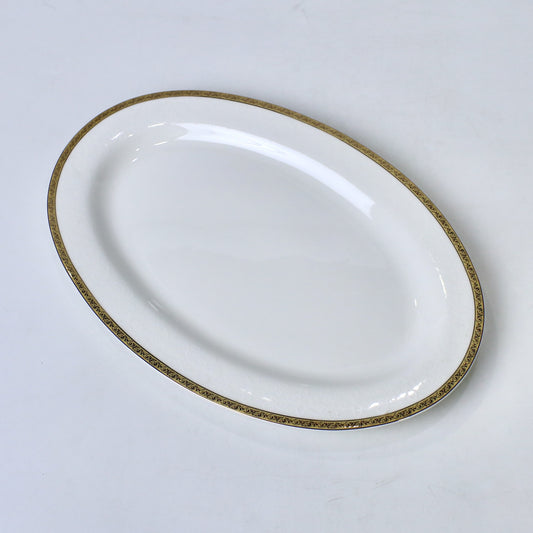 14 Inch Porcelain Bone China Oval Serving Dish – Durable & Elegant Design