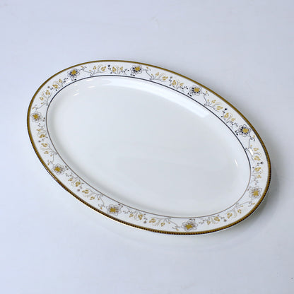 14 Inch Porcelain Bone China Oval Serving Dish – Durable & Elegant Design
