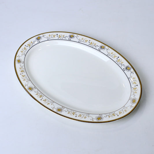 14 Inch Porcelain Bone China Oval Serving Dish – Durable & Elegant Design
