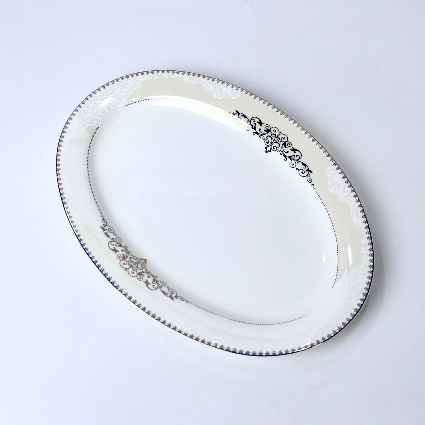 14 Inch Porcelain Bone China Oval Serving Dish – Durable & Elegant Design