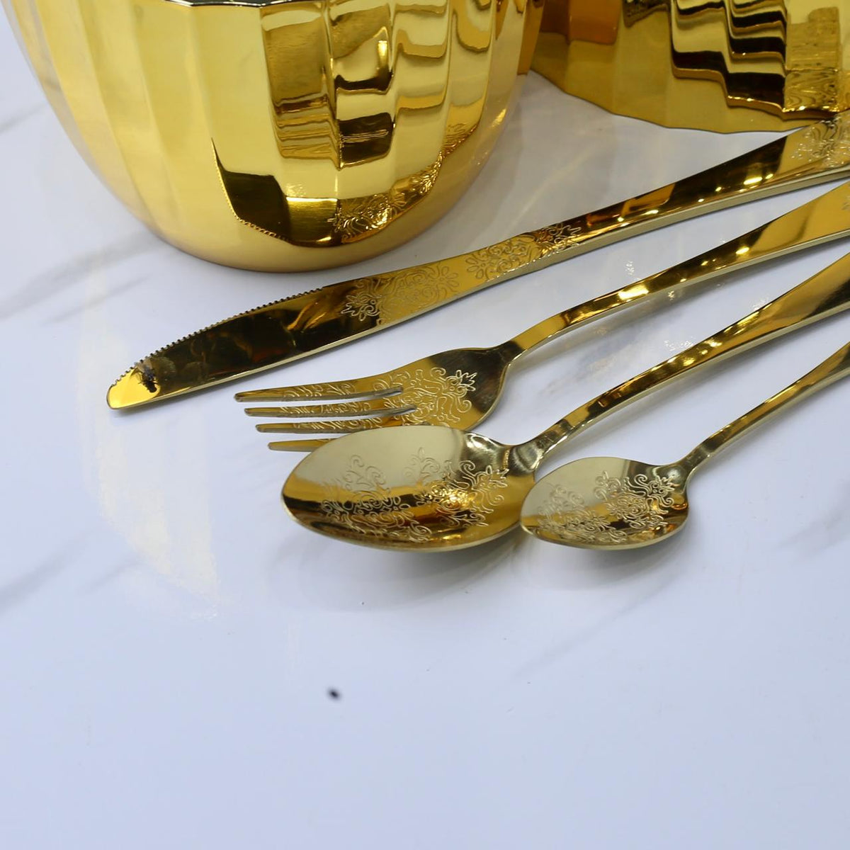 Luxury Golden Cutlery Set with Crown Holder